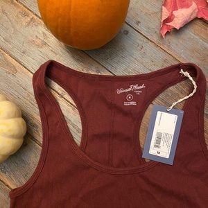 Universal Thread Burgundy Racerback Cotton Tank M